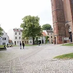 Nikolaitraum In Der Altstadt - Ebenerdig - Abc295 Apartamento