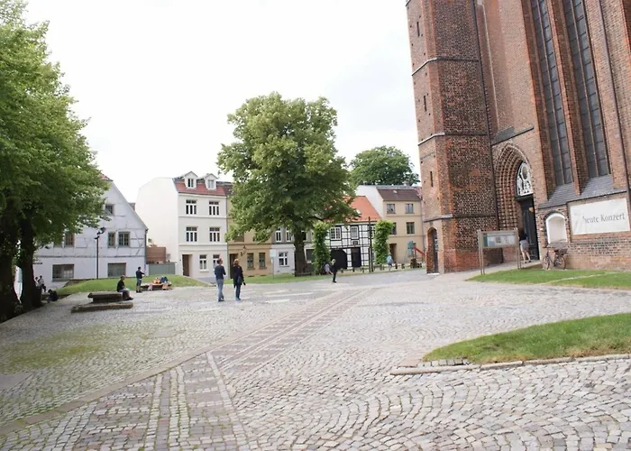 Nikolaitraum In Der Altstadt - Ebenerdig - Abc295 Apartman